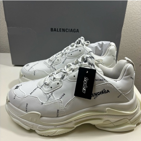 Balenciaga Triple S Size 43